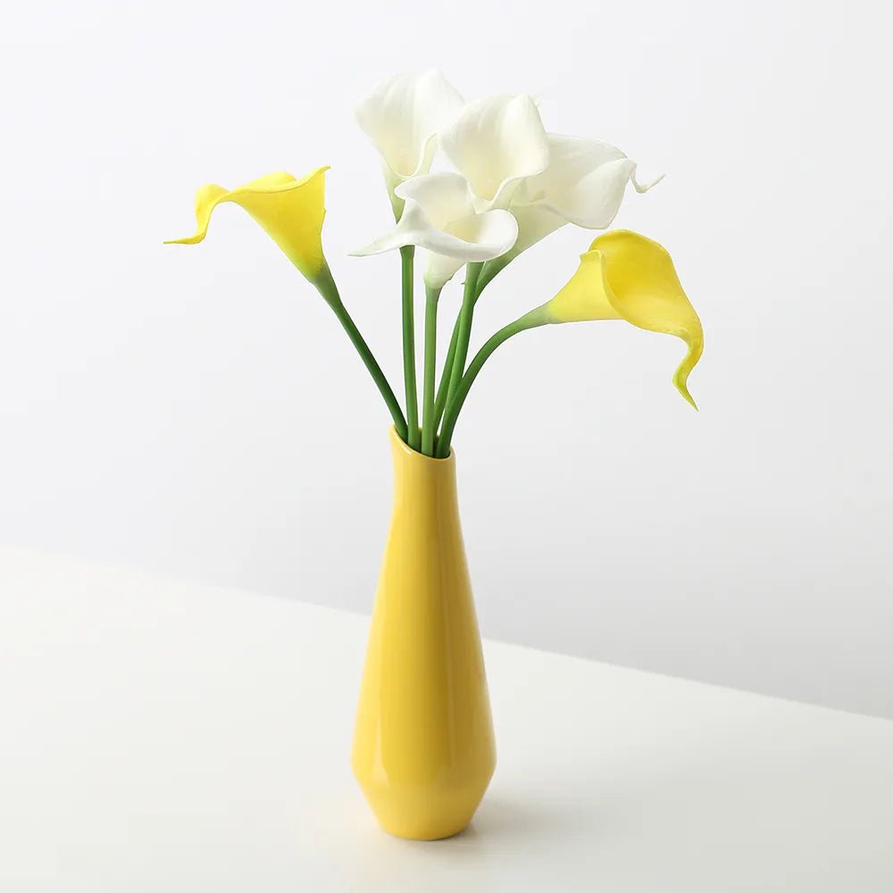 Modern Bright Solid Colour Porcelain Vase - The House Of BLOC